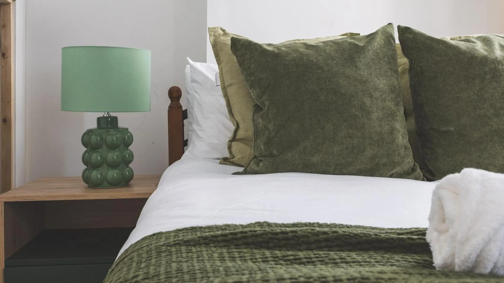 One Ges By Artsy Apartment London United Kingdom